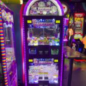 Lil Diamond+ mini claw machines