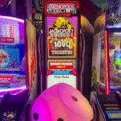 Monopoly Roll-N-Go arcade game